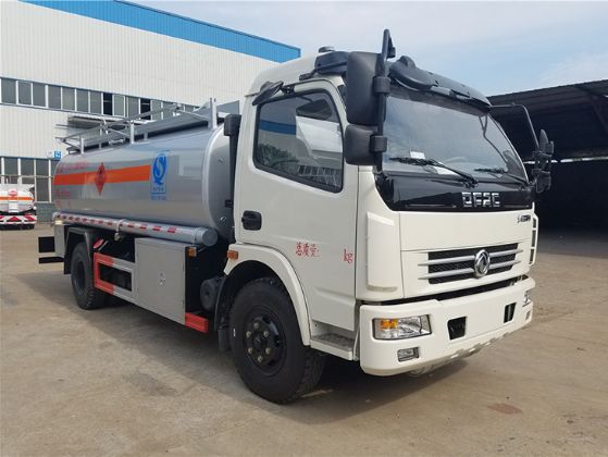 東風(fēng)大多利卡(8方)加油車(chē) 東風(fēng)大多利卡(8方)加油車(chē)